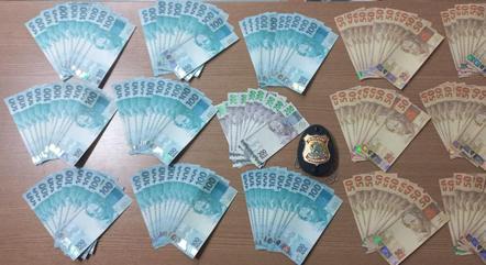 PF intercepta encomenda dos Correios com dinheiro falso em MG - Notícias