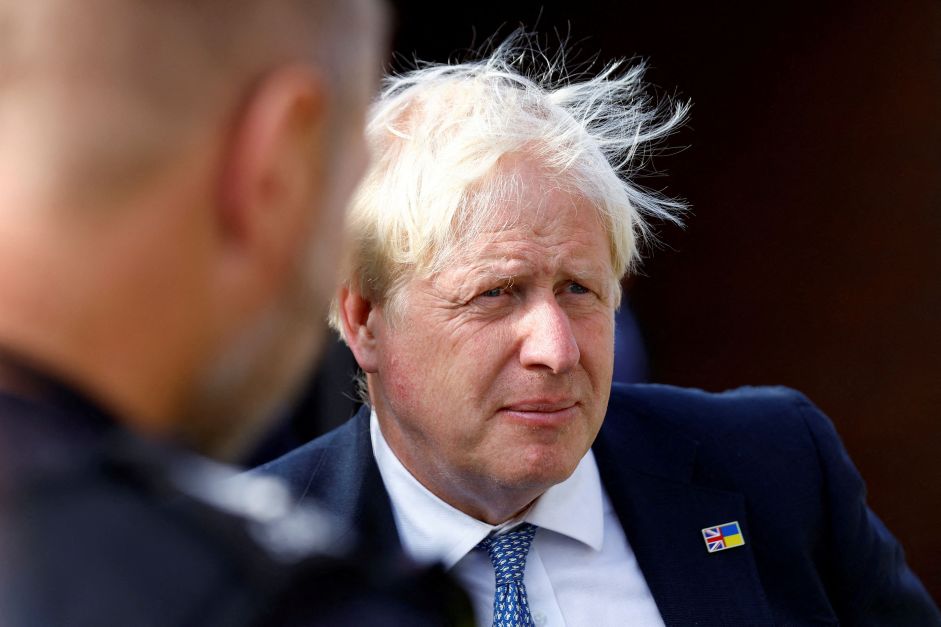 Boris Johnson consegue apoio em corrida para premiê do Reino Unido, diz aliado