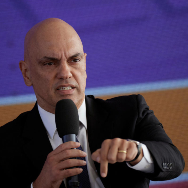 Moraes exige da PRF informações sobre efetivo usado na eleição