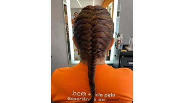 Tranças: o penteado prático e versátil para enfrentar as altas temperaturas de Goiânia