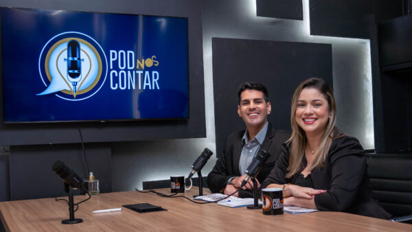 Podnoscontar: os jornalistas, Jordan Vall e Karla Sousa lançam um novo veículo de comunicação