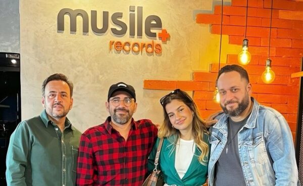 Lis Avancini assina contrato com a Musile Records e inicia nova fase na carreira