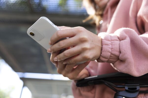 WhatsApp anuncia novos recursos com temas personalizados; veja como usar